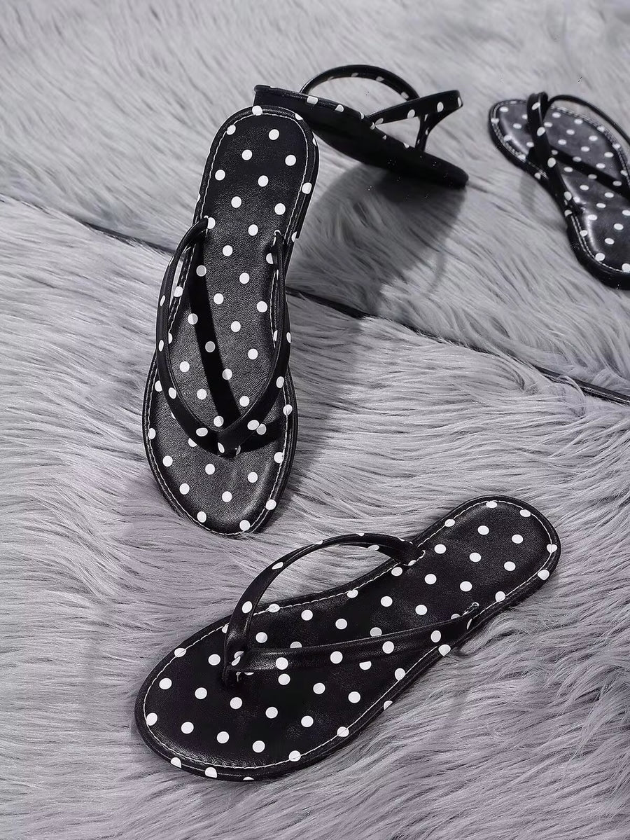 Black Polka Dot Flat Flip Flops, Summer Commute Beach Versatile Thong Sandals